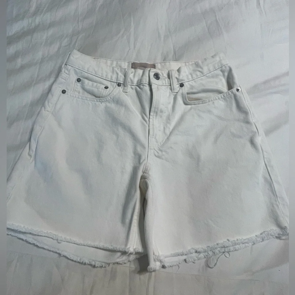 Everlane Relaxed White‎ Denim Short 27